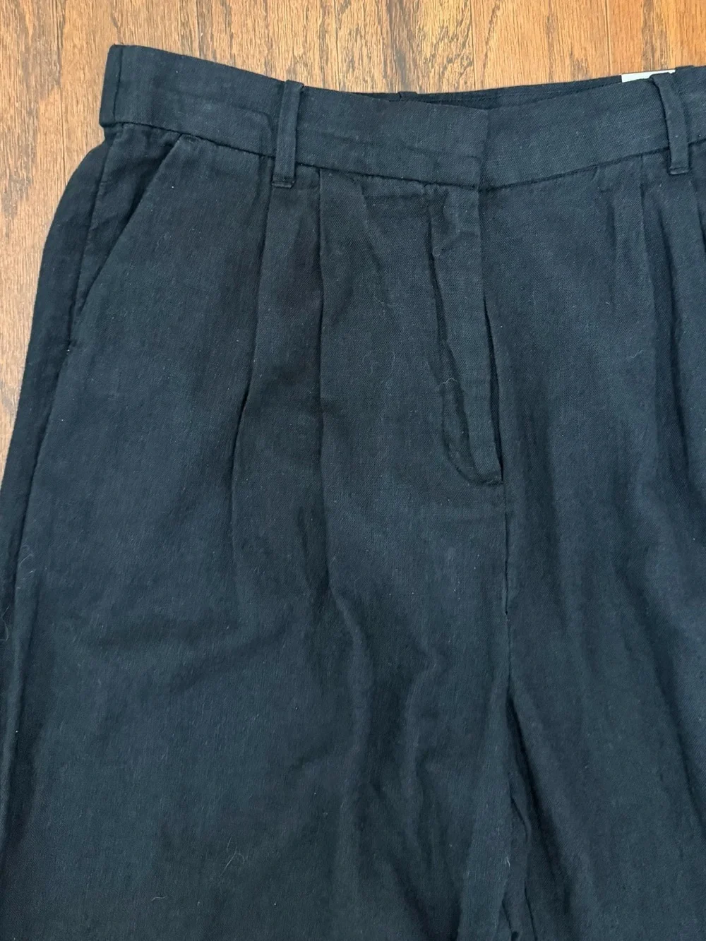 Abercrombie & Fitch 53% black fitch